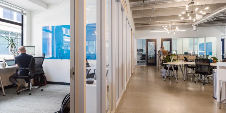 The Benefits of Coworking Spaces Over Home Offices