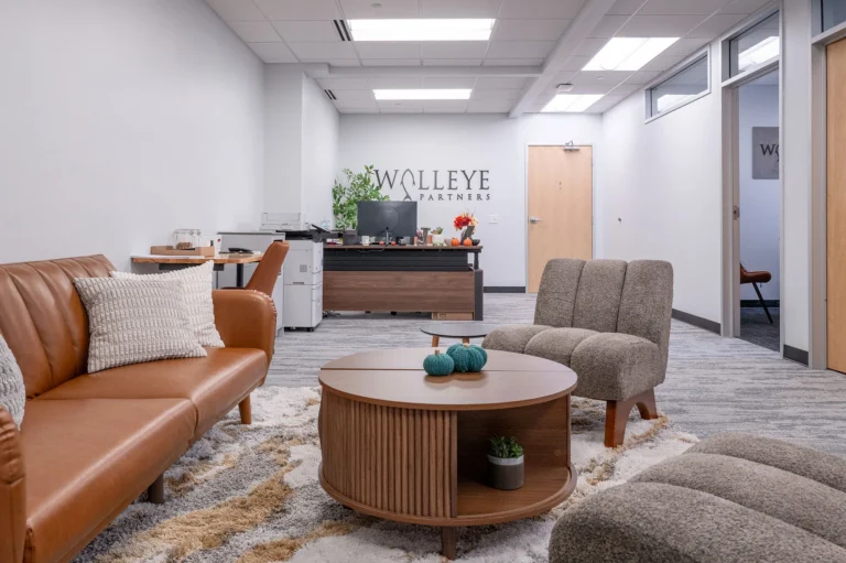Private Offices vs. Open Coworking Space for Lawyers