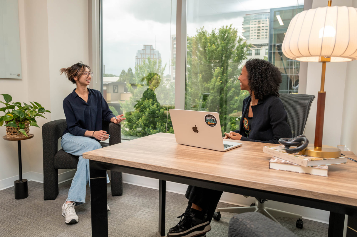 Is a Team Suite or Traditional Office Lease Right for Your Team?